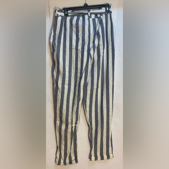 NWT Piazza Italia Woman’s Striped Tie-Front Pants Size Medium - Picture 2 of 7